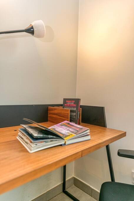 Bel Appartement-Garage Prive-Balcon-Wifi Fibre Rhut 外观 照片