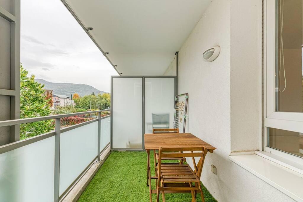 Bel Appartement-Garage Prive-Balcon-Wifi Fibre Rhut 外观 照片