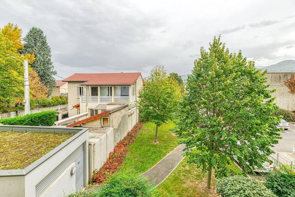 Bel Appartement-Garage Prive-Balcon-Wifi Fibre Rhut 外观 照片